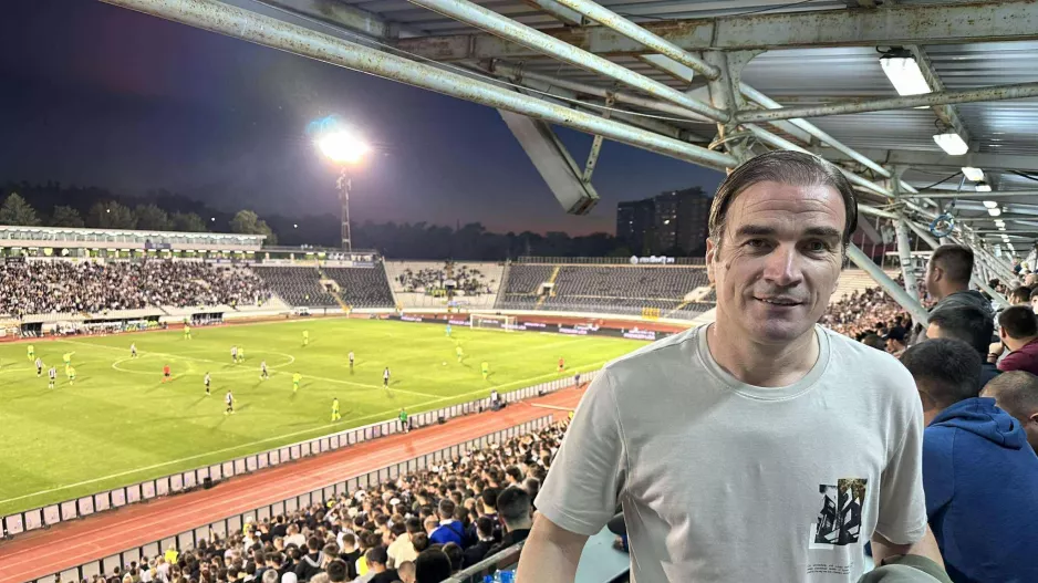 Ντόμπρα παρών!