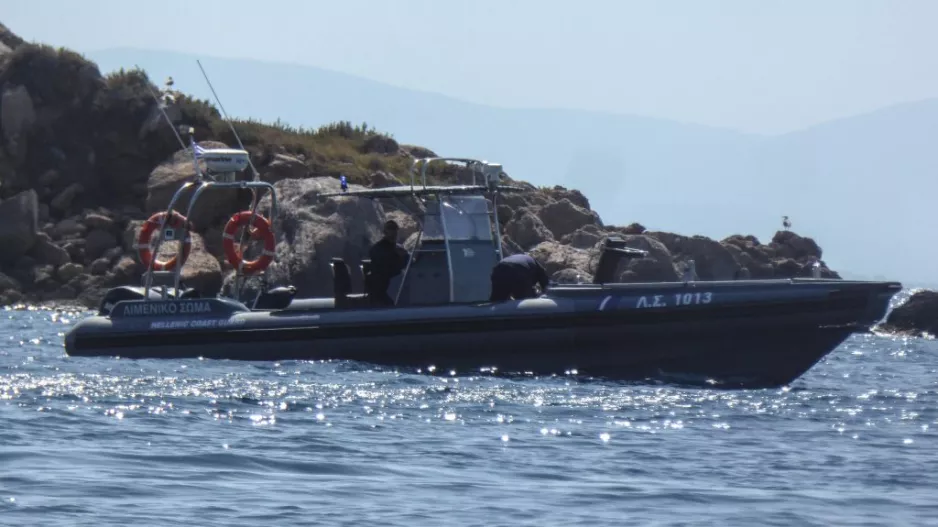 Παλαιό Φάληρο: Ποιος πέταξε στη θάλασσα να πνιγεί το μικρό κοριτσάκι;