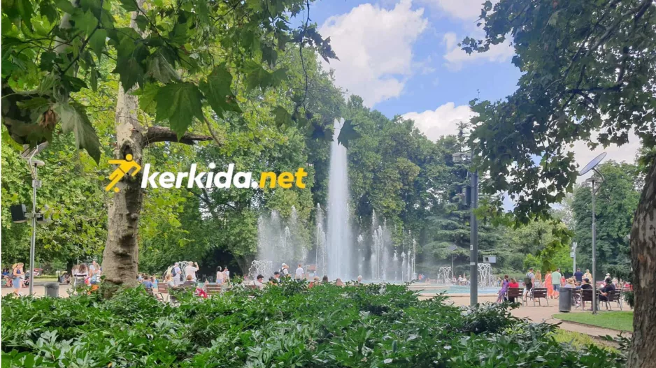 (Βίντεο Kerkida) Tο συντριβάνι που κινείται σε ρυθμούς κλασικής μουσικής και όπερας 