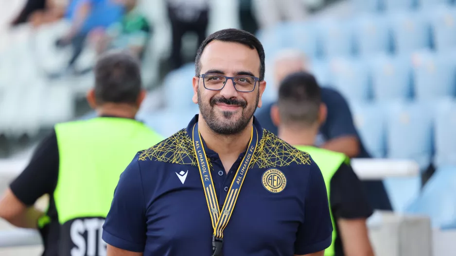 Νέα τοποθέτηση Λεβέντη/"Ουδέποτε μείωσα την ιστορία ή τον κόσμο του Απόλλωνα"