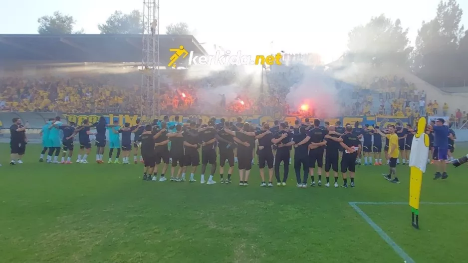 Παίκτες και κόσμος... "Ισόβια μόνο για σένα"! (Βίντεο Kerkida)