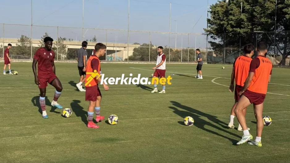 Έμειναν οι... πινελιές