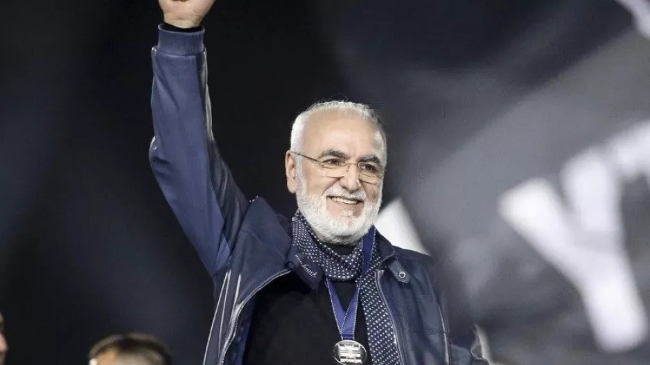 Ο Ιβάν Σαββίδης προσγειώθηκε με ελικόπτερο στην Τούμπα