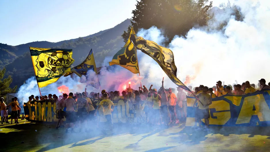(ΑΕΛ) ΣΗΜΕΡΑ... Πρώτη από το παρελθόν!
