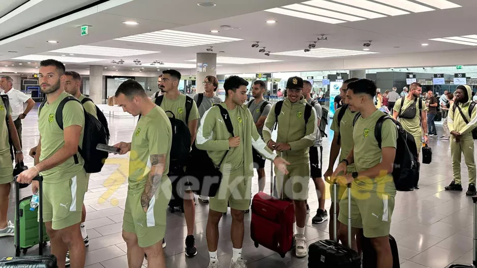 (Φώτος kerkida) Στο αεροδρόμιο η αποστολή της ΑΕΚ