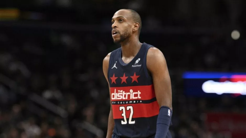 Το μισό NBA παρακολουθεί τον Κρις Μίντλετον