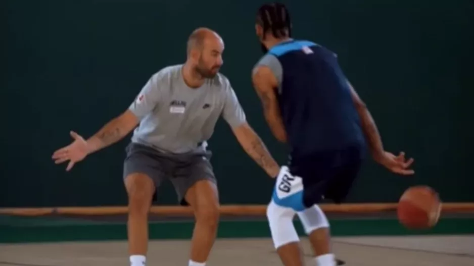 Σε ρόλο αμυντικού ο Σπανούλης, μετράει αντρίστροφα για το τουρνουά Ακρόπολις η Εθνική Ελλάδας