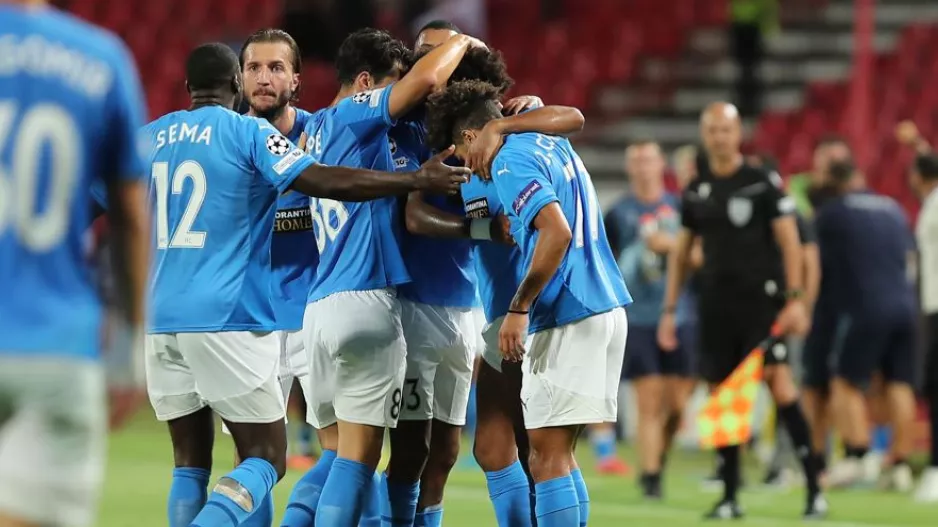 Ερυθρός Αστέρας - Πάφος FC: Σπουδαίο διπλό και "ραντεβού" με τ' αστέρια! (φώτος)