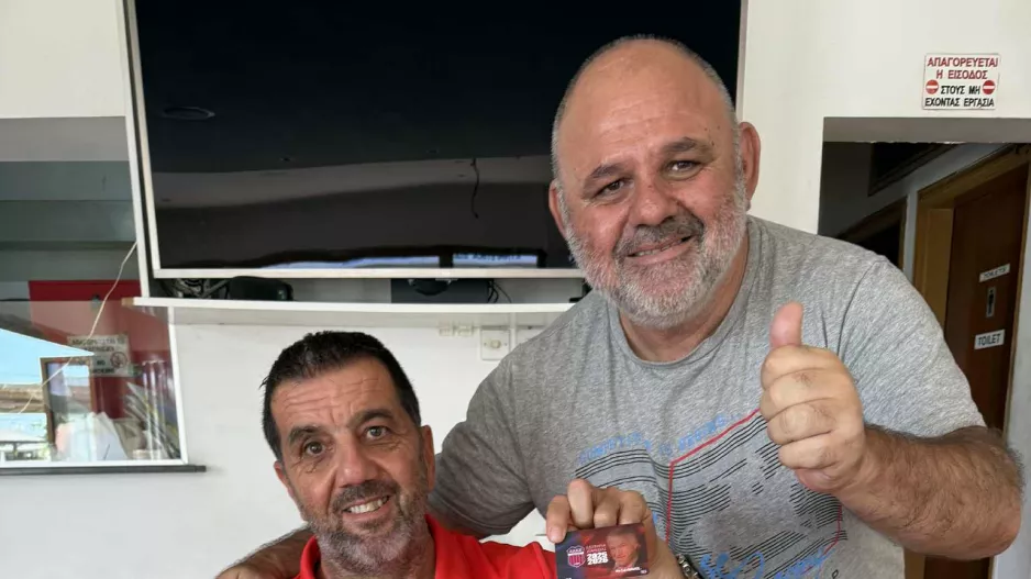 Στήριζει με διαρκείας ο Ποντικός