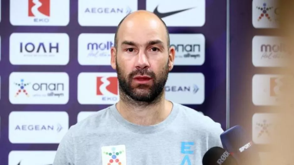 «Αιχμές» Σπανούλη για Ρογκαβόπουλου: «Ξέρετε πολλούς 23χρονους να μην θέλουν να είναι στην Εθνική;»