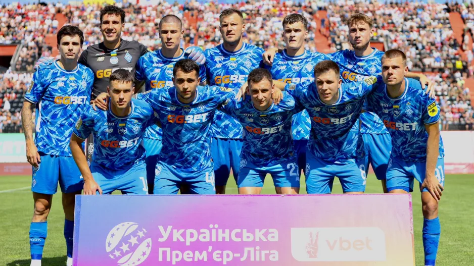 Στενό... διπλό η Dynamo Kyiv