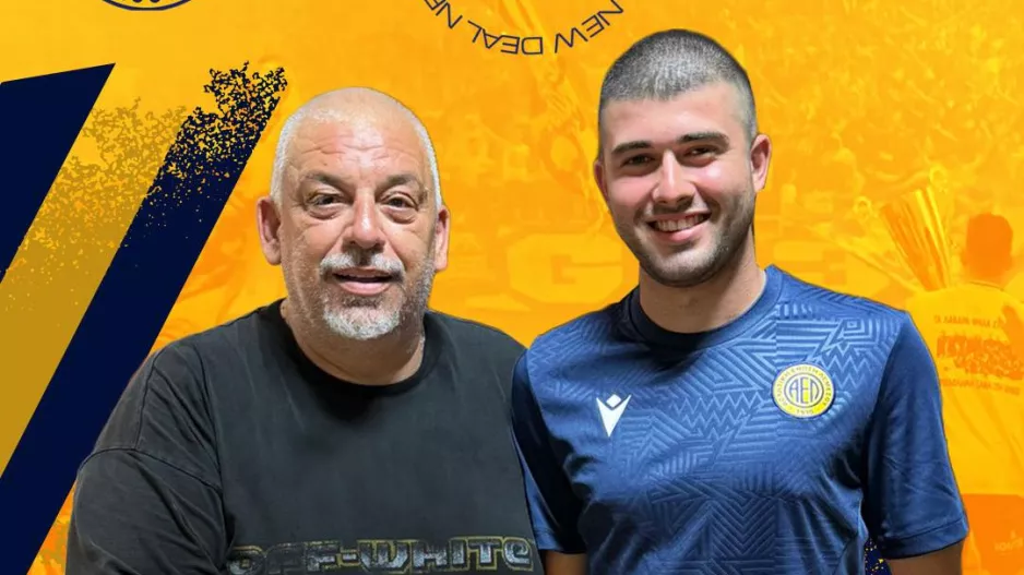 Deal για 3 χρόνια με  Στέλιο Χατζημανώλη