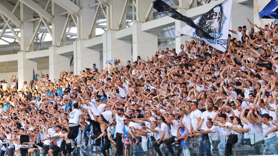 Θύρα 1: "Μια κασέτα που παραμένει σταθερή εδώ και χρόνια!"