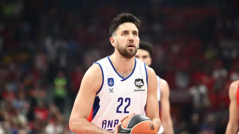 Μίτσιτς: “Ο Ιτούδης τα ξεκίνησε όλα, μίλησα σοβαρά με τον Ερυθρό Αστέρα”