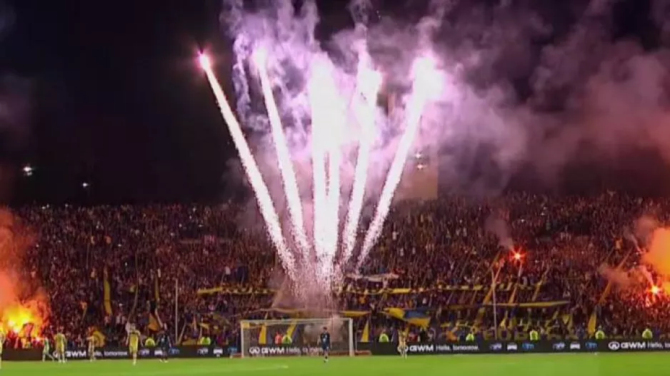 Το απίθανο pyro show των οπαδών της Μπόκα Τζούνιορς σε εκτός έδρας ματς (βίντεο)