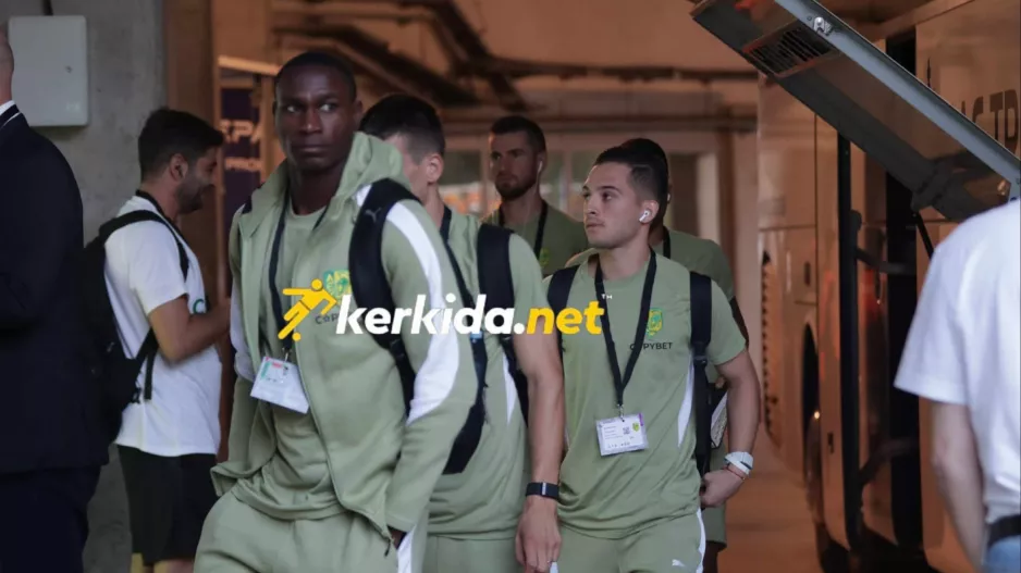 (Βίντεο/Φώτος Kerkida) Η άφιξη της ΑΕΚ 