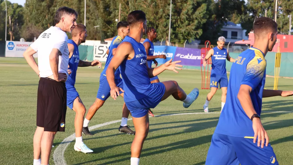 Συνδυασμός θεωρίας και πράξης 