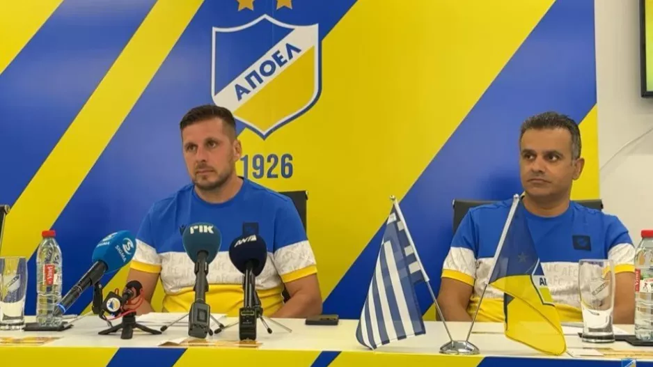 "Είμαστε το ΑΠΟΕΛ και πρέπει να πρωταγωνιστούμε/Λευκόθεο... όπως τις παλιές εποχές"