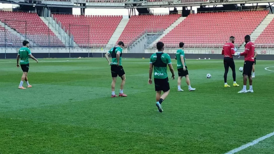 Η προπόνηση της Ομόνοιας στο "Wörthersee Stadion" (Φώτος)