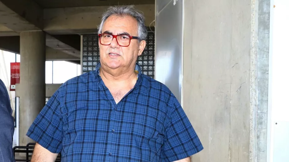 "Η ομάδα πρέπει να μπει σε γήπεδο, ακούει κανείς;;"