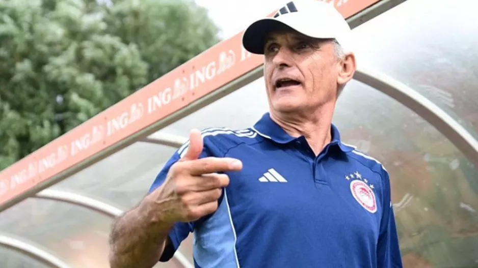 Αλλαγή ρότας για στόπερ στον Ολυμπιακό