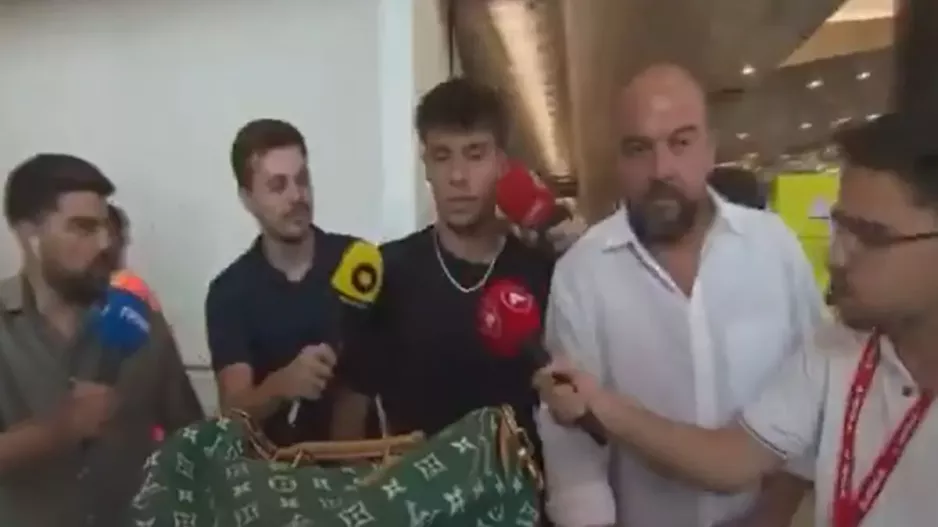 Βαγιαννίδης: Έφτασε στη Λισαβόνα ο Έλληνας διεθνής, οι πρώτες εικόνες από το αεροδρόμιο