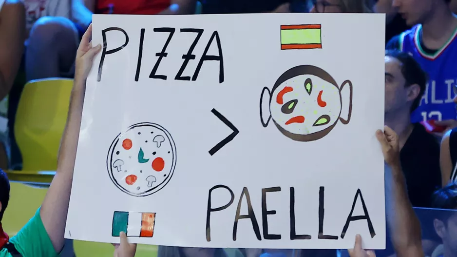 Τρολάρουν... οι Ιταλοί: "Pizza > Paella"