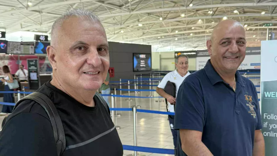 Τετ-α-τετ!