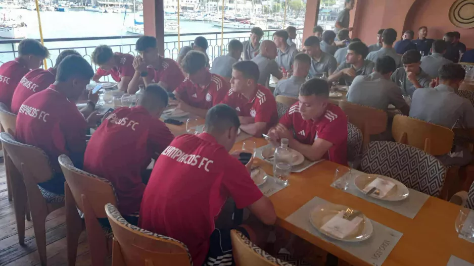Μαζί Παφίτες και Ολυμπιακοί...
