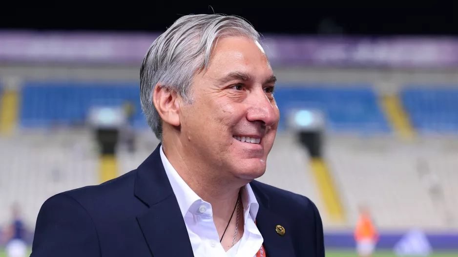 "Θα προσλάβουμε ξένο Τεχνικό Διευθυντή/Στοίχημα να επιστρέψει ο κόσμος στα γήπεδα"