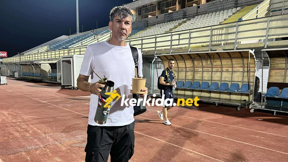 Γκαρσία/Στάση στο kerkida με... μάτε
