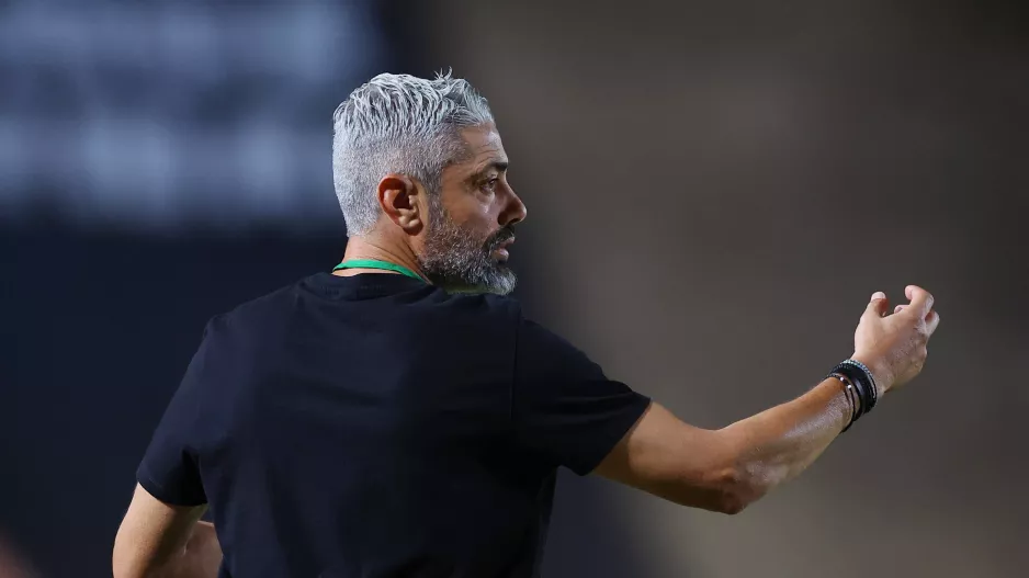 ΑΕΛ/Γαρπόζης