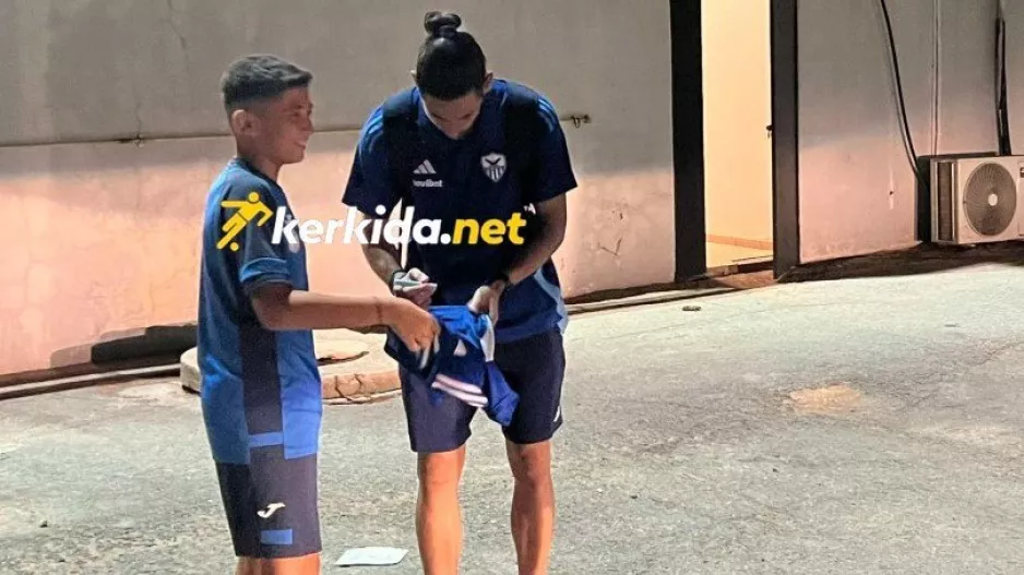 Υπογραφές... σε γνώριμα λημέρια 