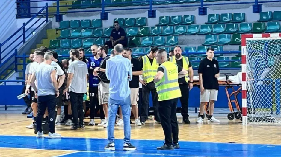 Συγκινητική κίνηση με τον τραυματία Ομάρ/ "Ασπίδα" προστασίας (ΒΙΝΤΕΟ)