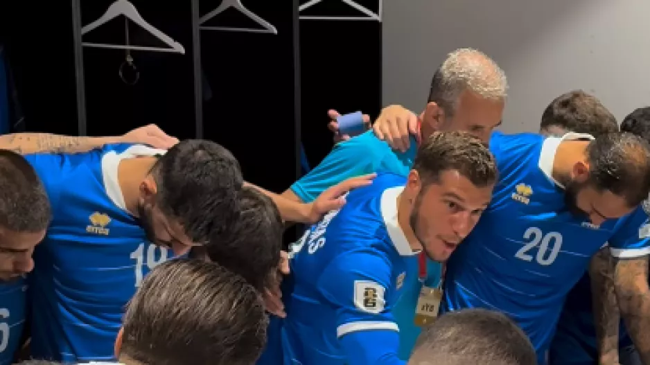 ΒΙΝΤΕΟ- ΕΤΣΙ τους εμψύχωσε ο Αρτυματάς!