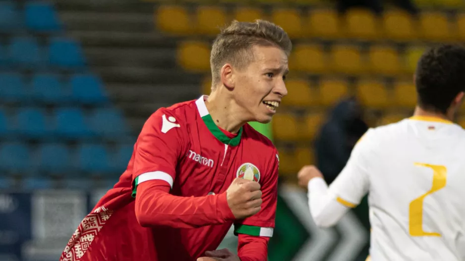 Deal με Denis Ovsyannikov