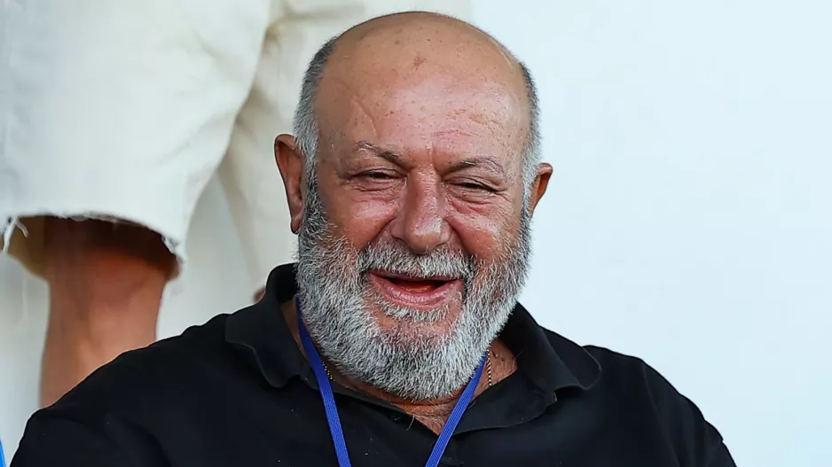"Ελάτε στον... Θείο"!