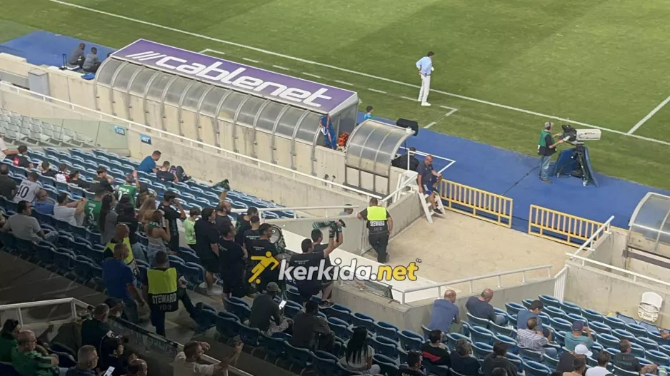 (ΒΙΝΤΕΟ kerkida) "Τακτακαλάς ΟΛΕ" μετά το γκολ!