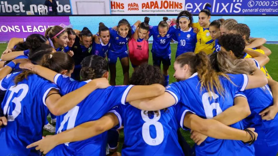 Σε ρυθμούς επαναληπτικού (ζωντανά από το ΡΙΚ)  