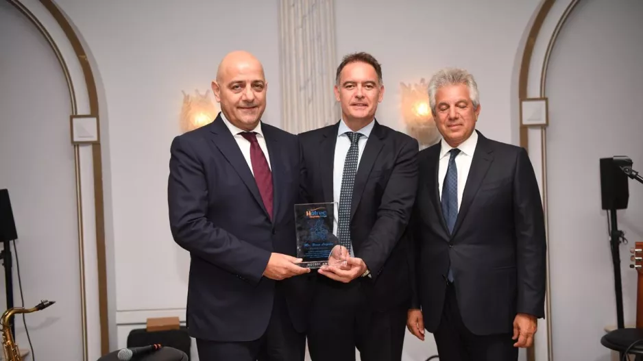 Ο Πρόεδρος της ΚΟΠ τιμήθηκε με το «Gaspart Bonet Foundation Award» από τη HOTREC (φώτος)