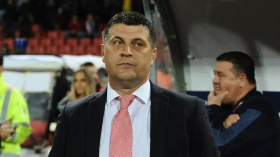 Ο Μιλόγεβιτς κοντά στην Εθνική Σερβίας