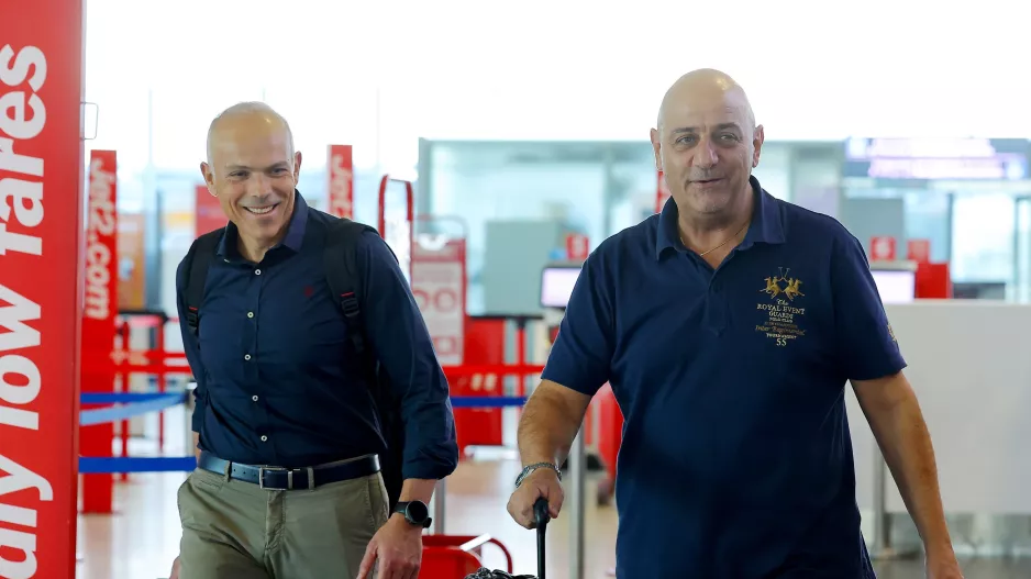 Χαμογελούν...