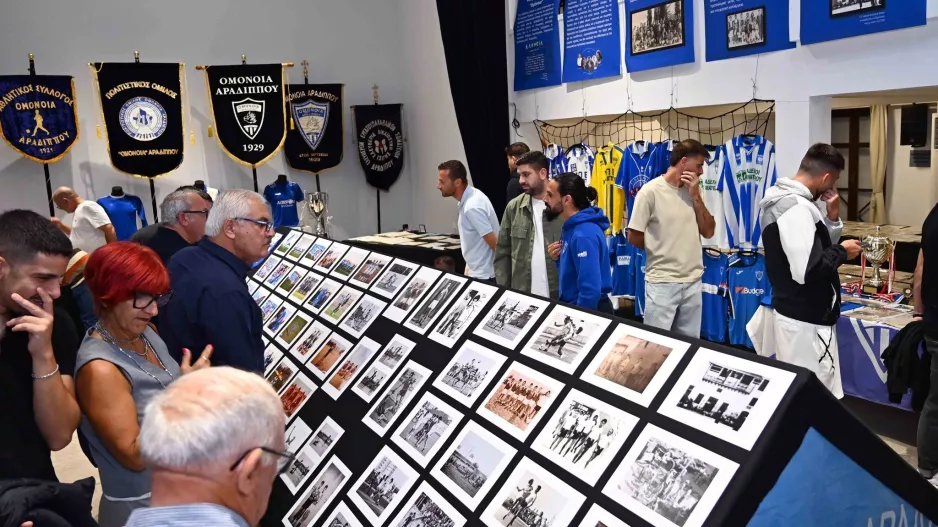 (Φώτος) "Ξαναζήσαμε τις ρίζες μας"