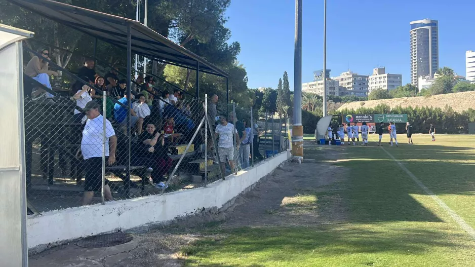 Ο κόσμος στα γήπεδα!
