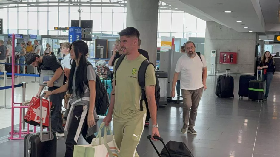 Λογικό... να χαμογελά! 