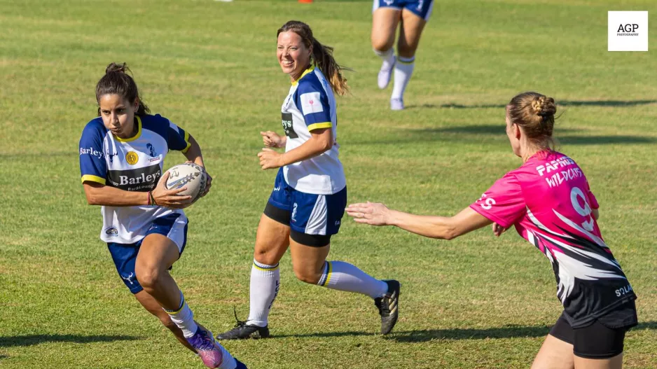 Έκανε πρεμιέρα η γυναικεία ομάδα Rugby της ΑΕΛ! (φώτος)