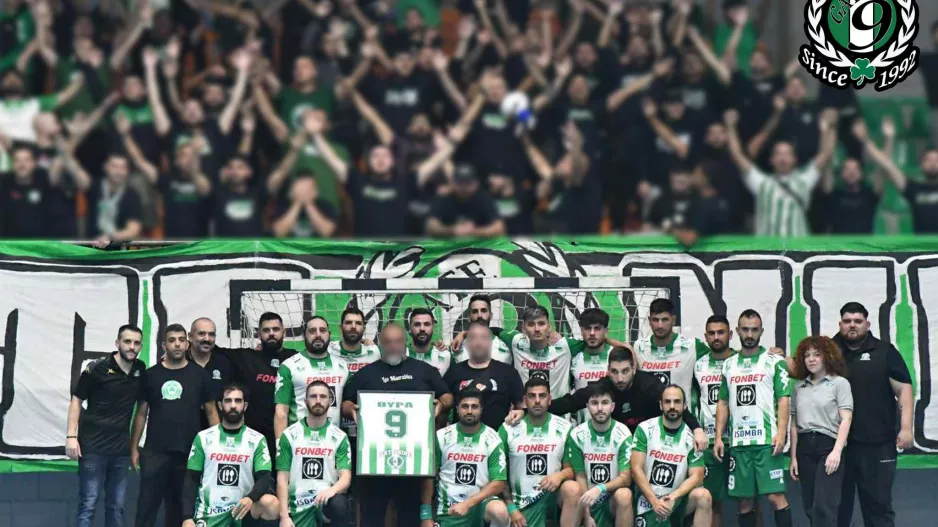 ΘΥΡΑ 9/"Πρώτη ιστορική νίκη"