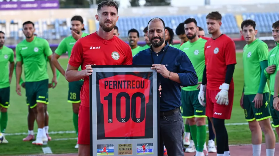Φανέλα... για τις 100