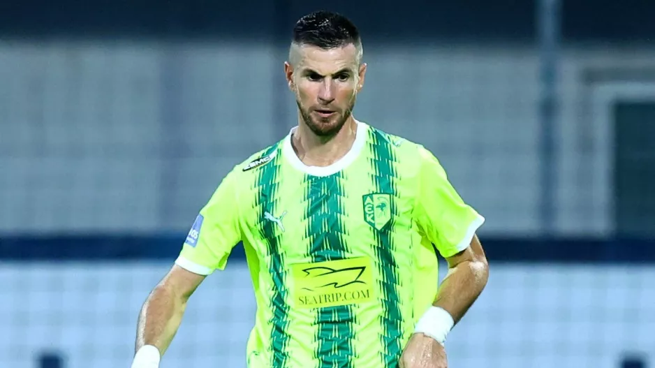 Ρομπέρζ (8-1)