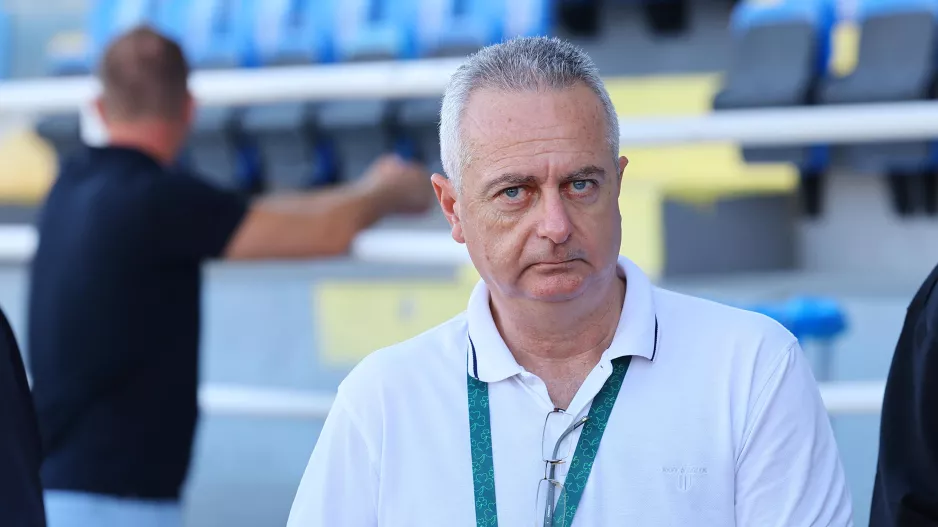 Περιμένει και ο Σίμος